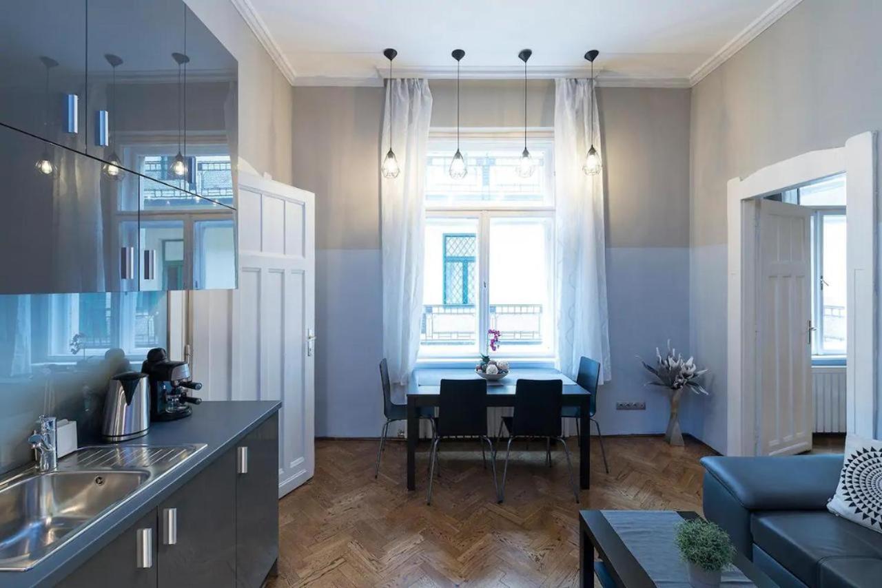 Vaci Street Apartments Budapest Esterno foto