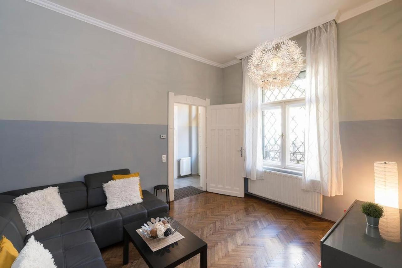 Vaci Street Apartments Budapest Esterno foto