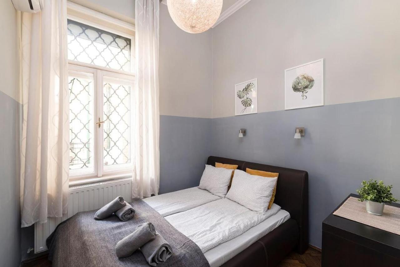 Vaci Street Apartments Budapest Esterno foto