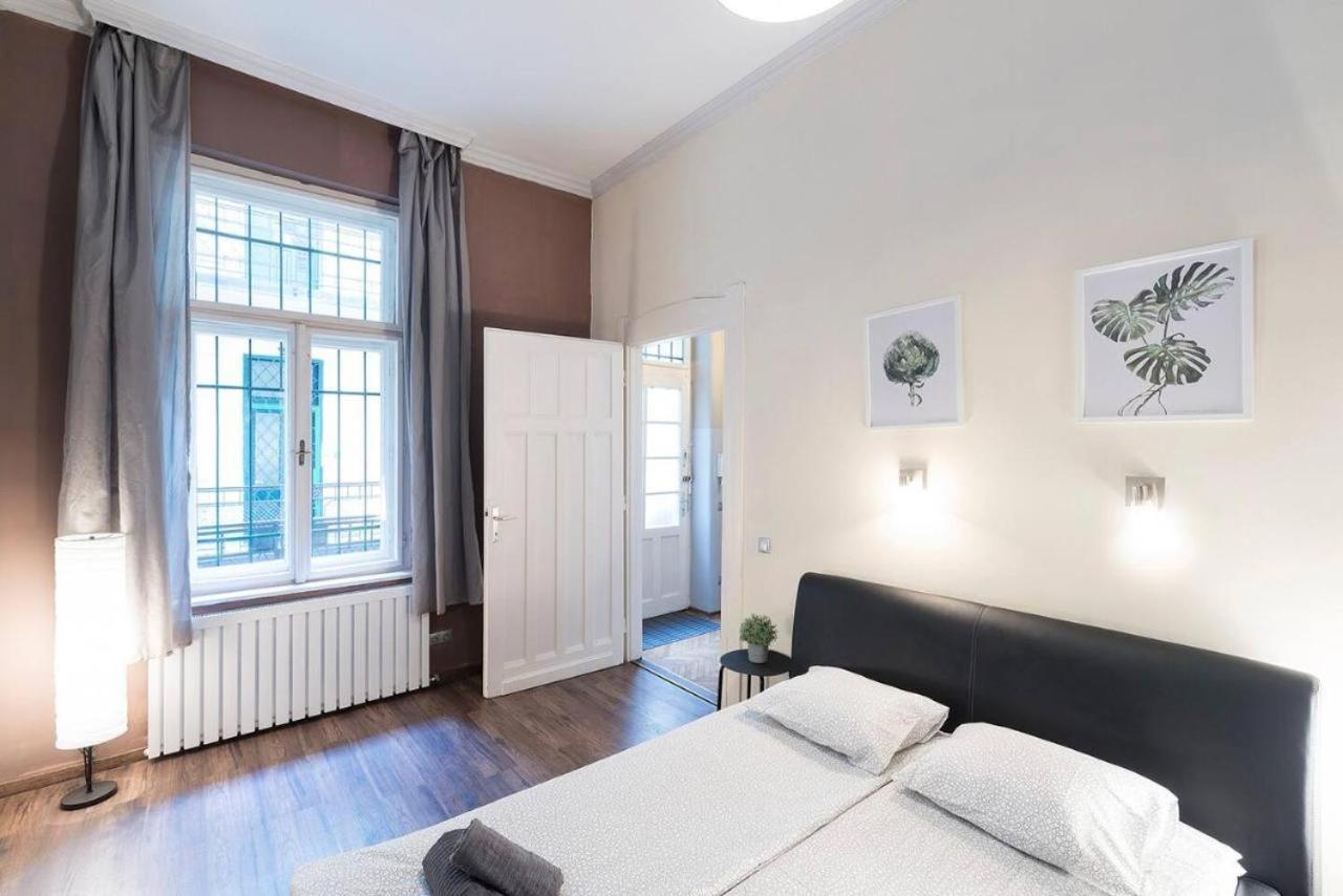 Vaci Street Apartments Budapest Esterno foto